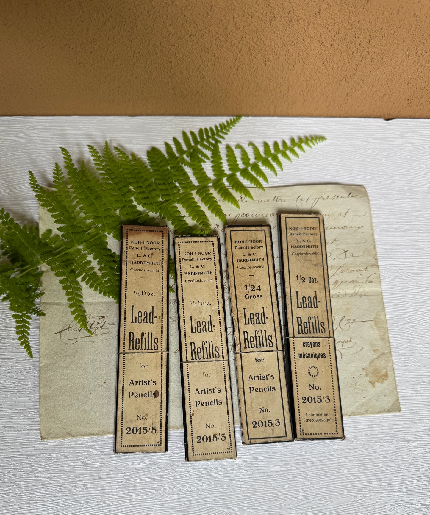Vintage Koh-I-Noor Artist’s Pencil Lead Refills – Czechoslovakia
