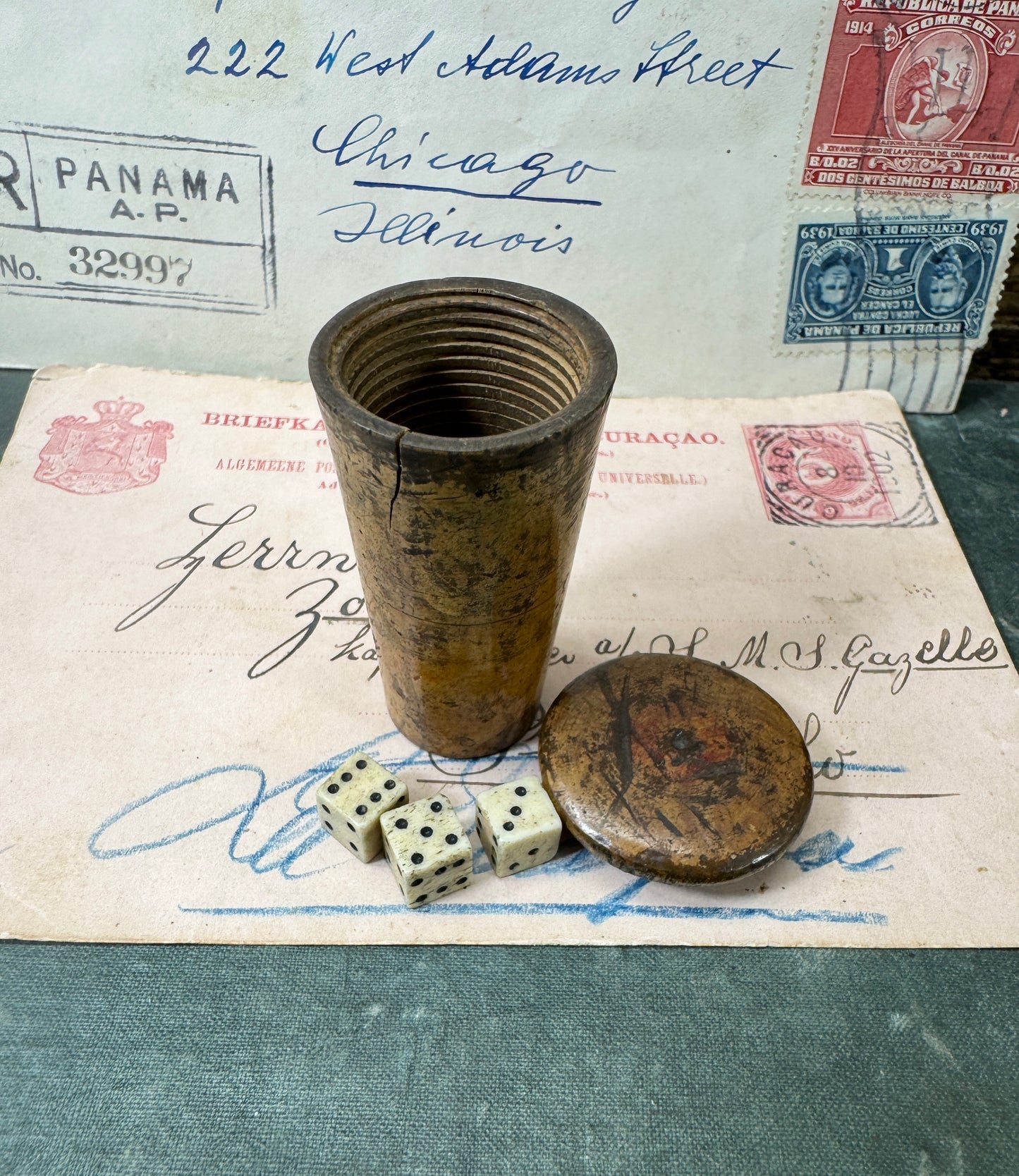 Antique Wooden Dice Shaker Set with Dice, Travel Game, Gambling Accessory
