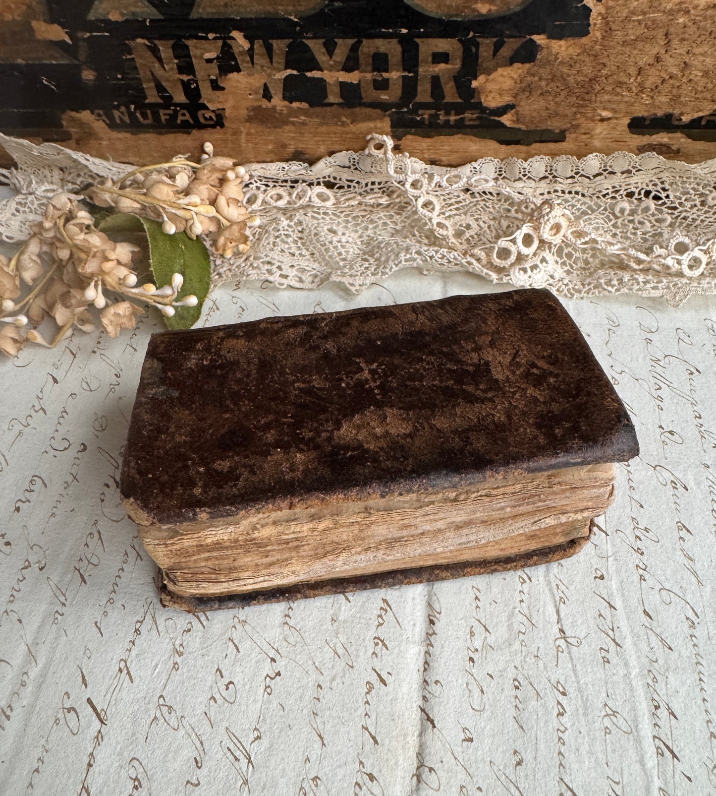 Antique Leather-Bound Book "Imitatio Christi" Devotional Book, Latin, Collectible Rare