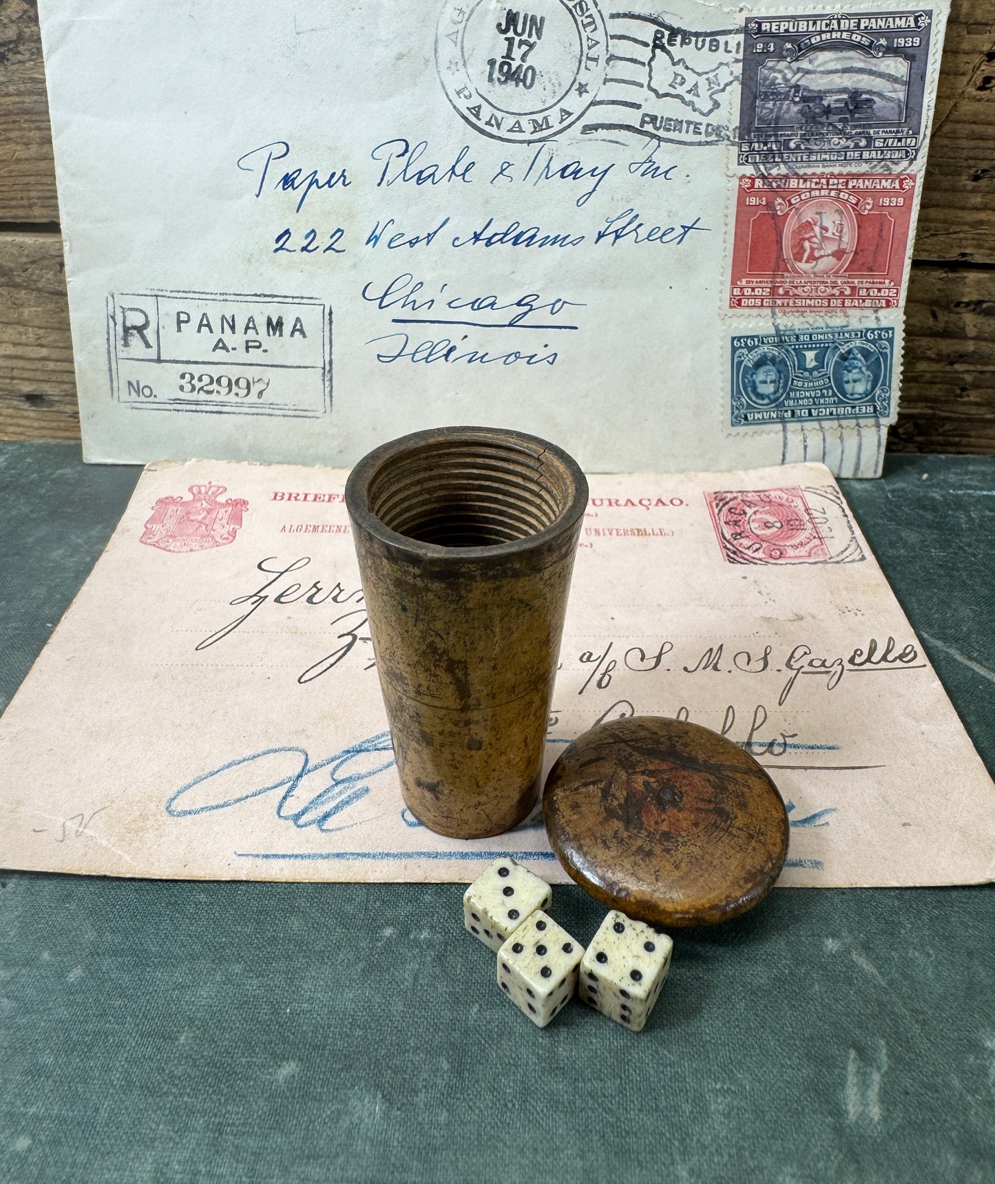 Antique Wooden Dice Shaker Set with Dice, Travel Game, Gambling Accessory