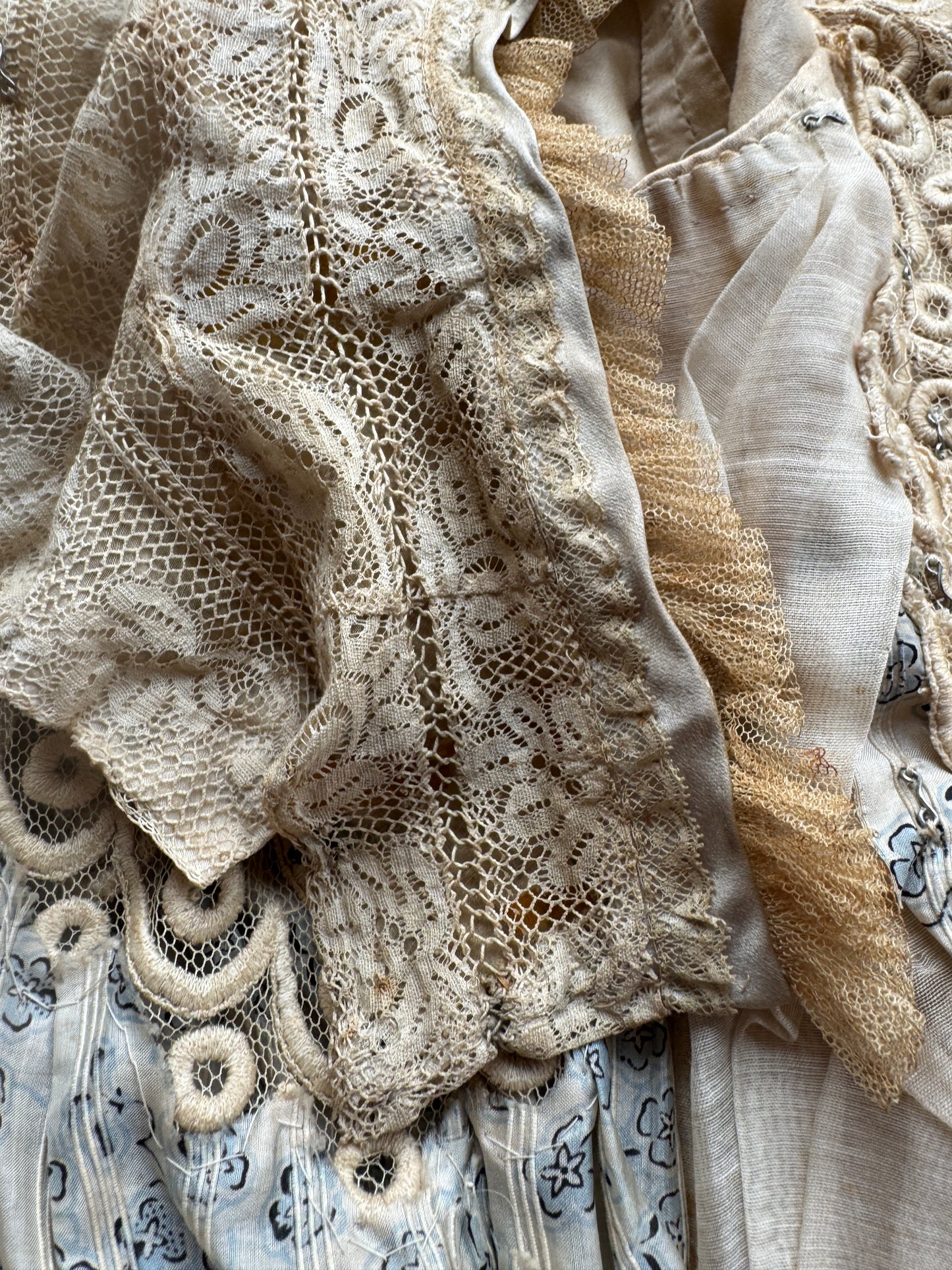 Antique French Edwardian Lace & Floral Bodice, Maison Pessin Sœurs, Nîmes