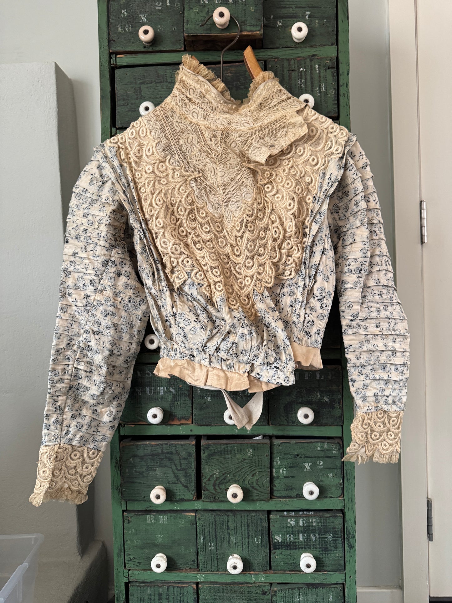 Antique French Edwardian Lace & Floral Bodice, Maison Pessin Sœurs, Nîmes