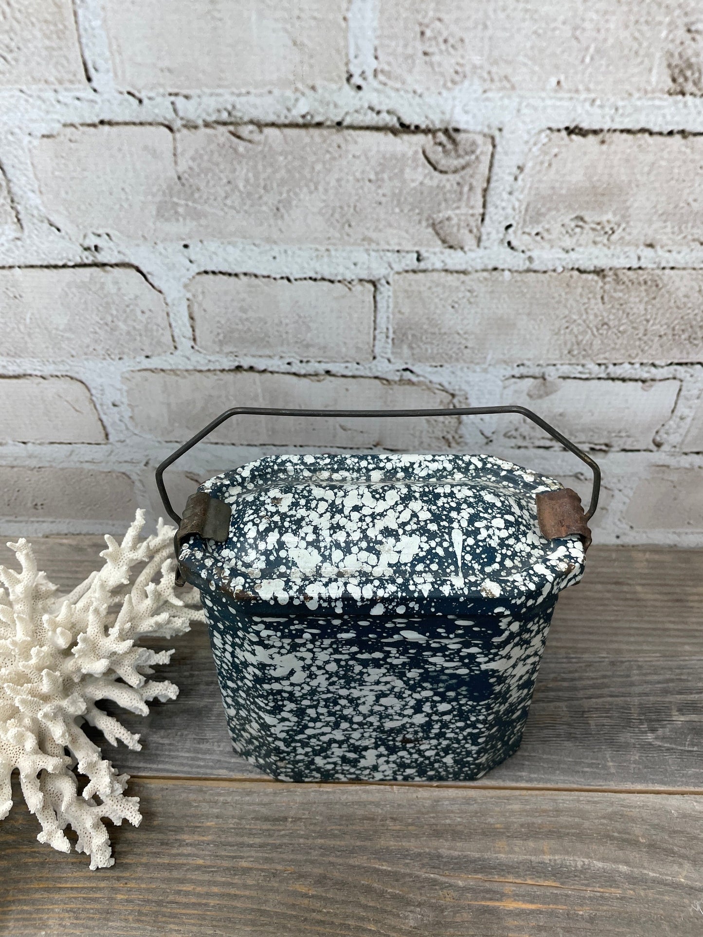 Vintage French Enamel Lunch Pail, Graniteware with Handle